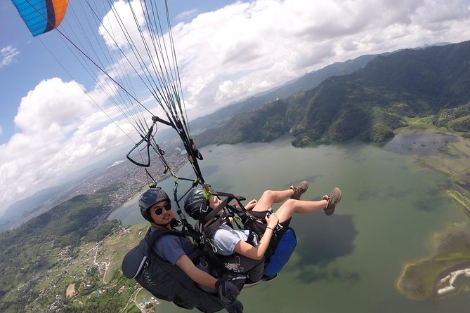 Paragliding at Pokhara - Why Pokhara is such a good place to paraglide
