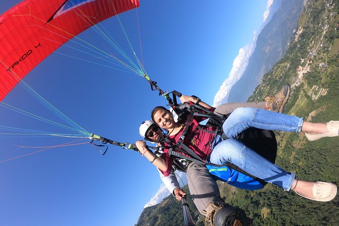Paragliding at Pokhara - Landing, files, and the return to Lakeside