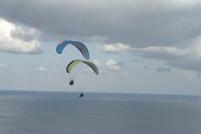 Paragliding Bali at Uluwatu Cliff with Photos/Videos - Safety, comfort, and the feeling of the flight