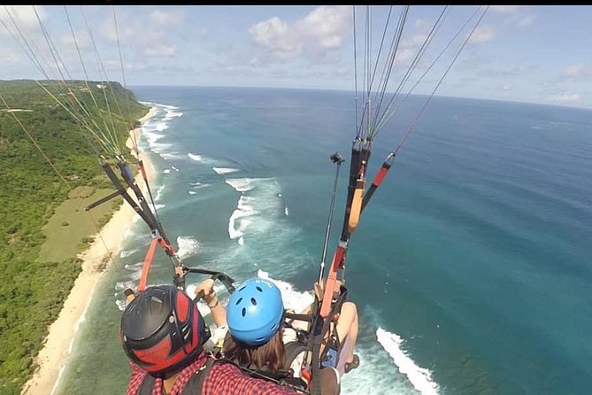 Paragliding Bali at Uluwatu Cliff with Photos/Videos - The private tandem format and what it means