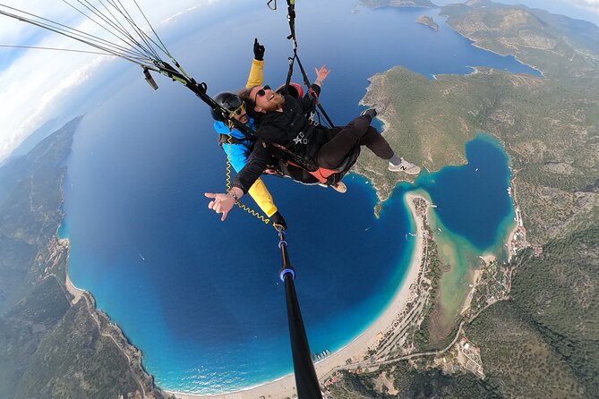 Paragliding Experience in Ölüdeniz - Meeting United Pilots in Ölüdeniz