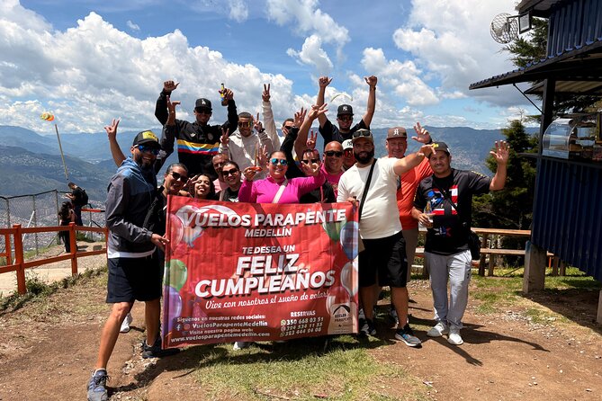 Paragliding in Medellin. - What the $85 price includes