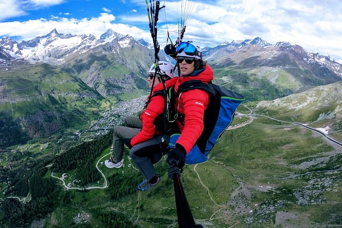 Paragliding mountain flight - Who should book this experience?