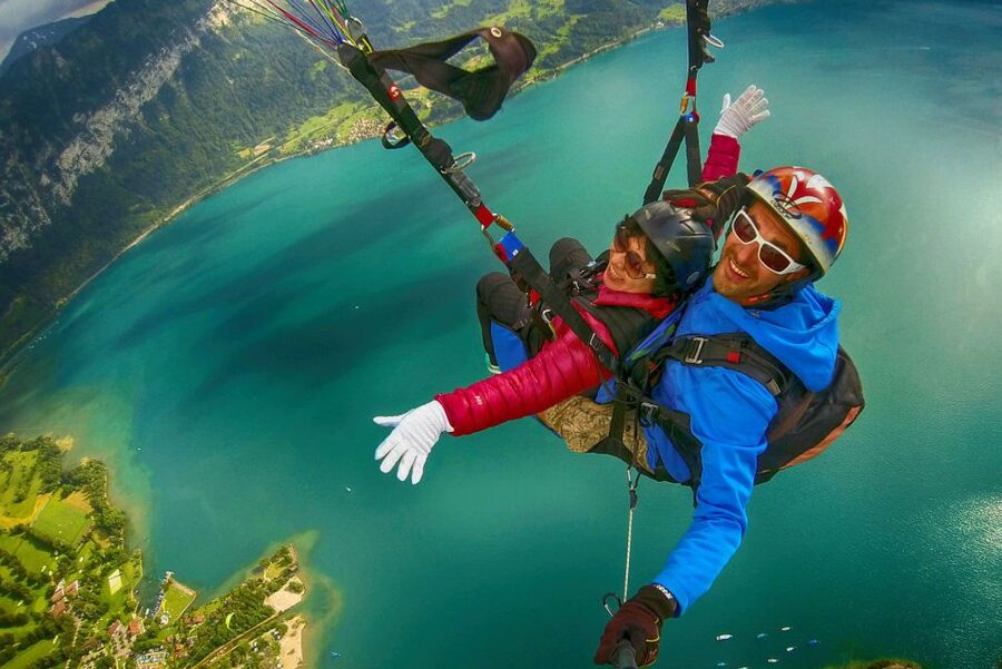 Paragliding Tandem Flight in Interlaken - Who will enjoy this most?