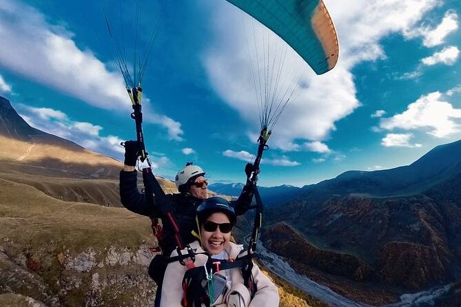 Paragliding Tandem Flights in Gudauri - Scenic Mode or Extreme Mode