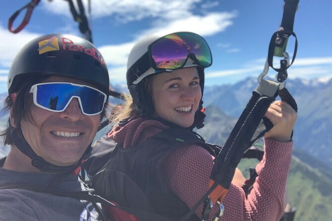 Paragliding & Tandemflüge with World Champion & Team, Stubaital - What the flight feels like for a first-timer