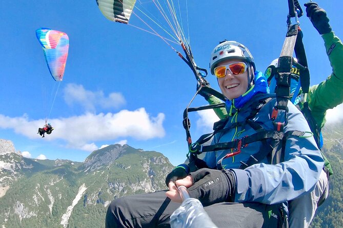 Private Paragliding Flight Experience over the Julian Alps - What 20 to 40 minutes in the air feels like