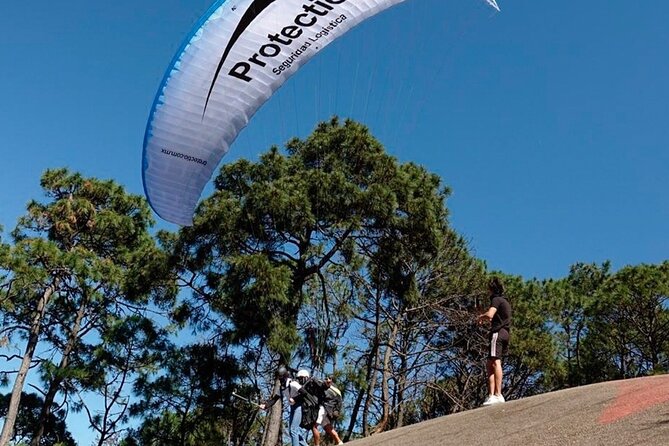 Private Paragliding Flight in Valle de Bravo with Instructor - Taking off above Valle de Bravo