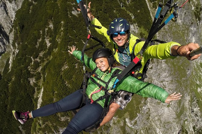 Private Tandem Paragliding Werfenweng Mt Bischling - Clothing, bags, and practical preparation