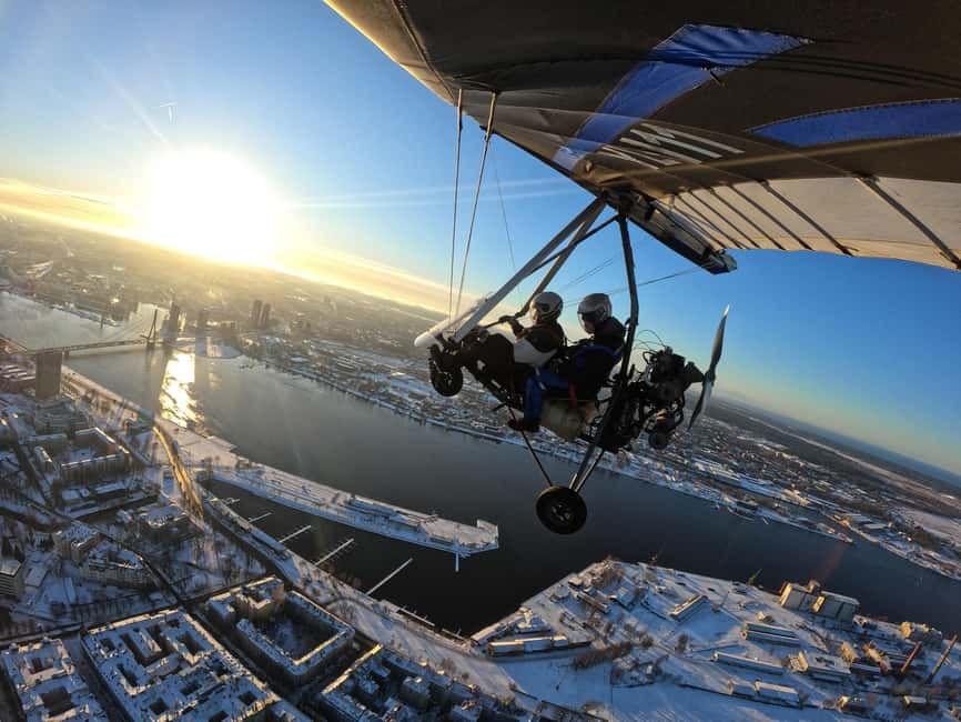 Riga: Hang-Glider 10-Minute Flight Over the City - Takeoff from Spilve and the first rush of height