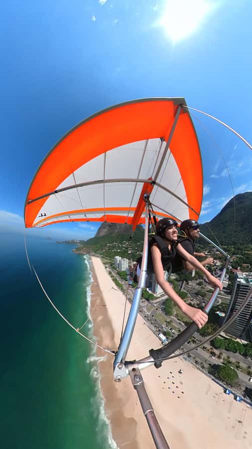 Rio de Janeiro: Hang Gliding or Paragliding Flights - Hang gliding or paragliding?