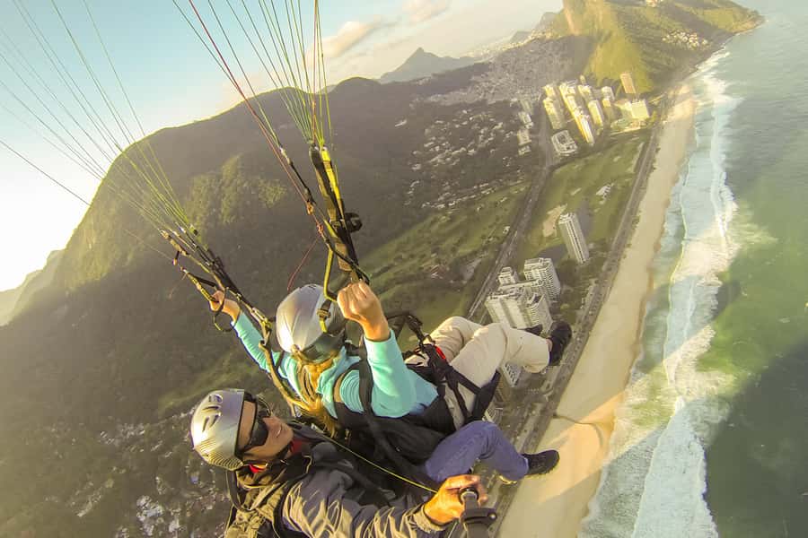 Rio de Janeiro: Paragliding Tandem Flight - From a Rio grocery store to Pedra Bonita