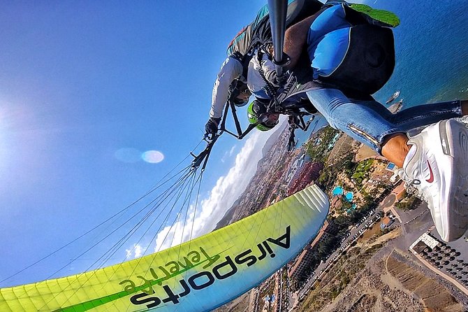 SILVER 1000m paragliding tandem flight above South Tenerife - The GoPro question: useful, but not included