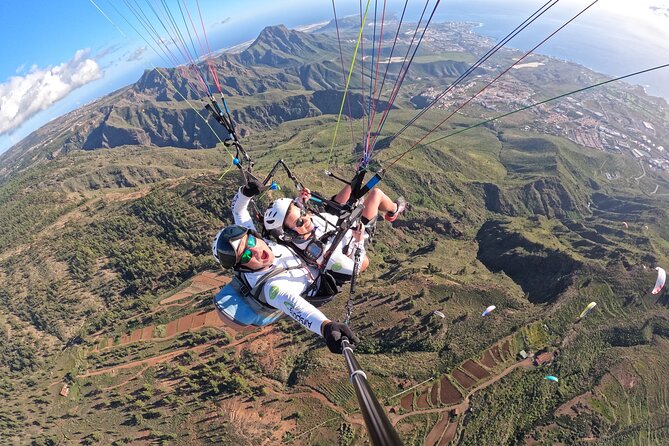SILVER 1000m paragliding tandem flight above South Tenerife - Should you book Airsports Tenerife?