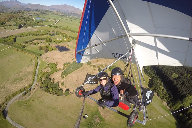 Tandem Hang Gliding - A 3.7-kilometer route to the valley floor