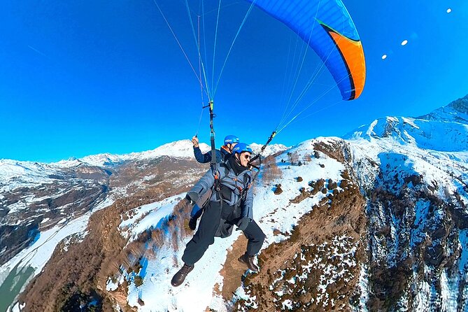 Tandem paraglider in the Pyrenees (Panticosa) + Video of the flight - Who will enjoy this flight most