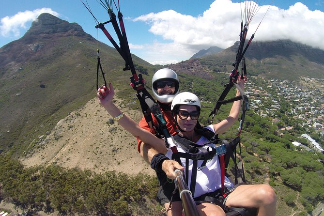 Tandem Paragliding Cape Town Experience TABLE MOUNTAIN PARAGLIDE - Photos, video, and the real cost