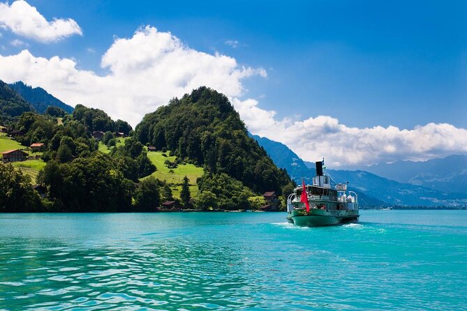 Tandem Paragliding Experience from Interlaken - Flying Between Interlaken’s Two Lakes