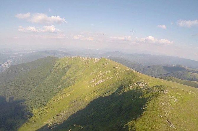 Tandem Paragliding Experience in Sarajevo, Bosnia and Herzegovina - A first flight without the usual complications