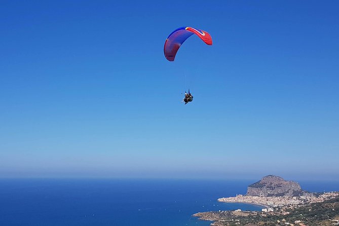 Tandem Paragliding Flight in Cefalù - Who should book this experience