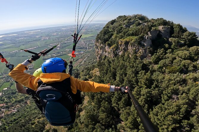 Tandem Paragliding Flight on Capaccio Paestum in Salerno - Getting to Via Sferracavallo