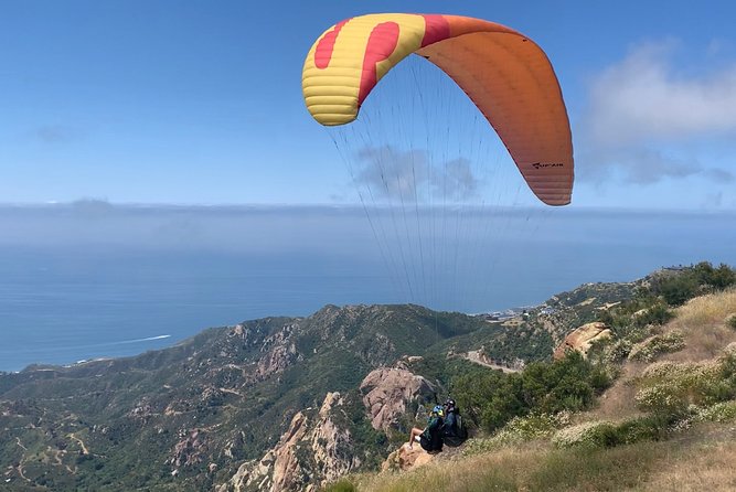 Tandem Paragliding flight with instructor in Malibu - What the $320 price includes