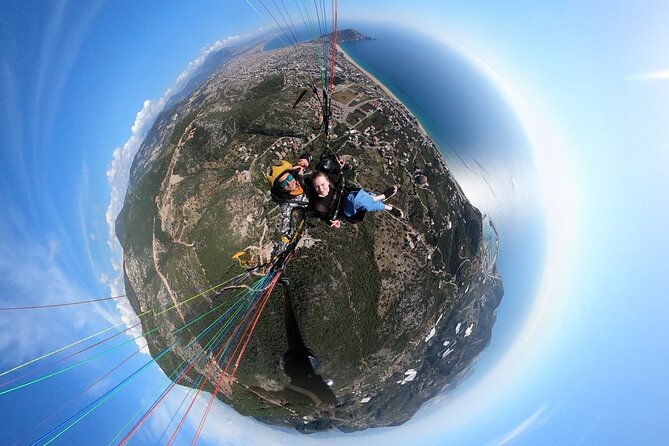 Tandem Paragliding in Alanya, Antalya Turkey with a Licensed Guide - Takeoff with a calm, clear pilot