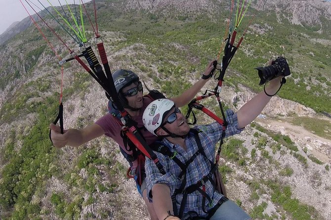 Tandem paragliding in Budva /All-inclusive - What the one-hour schedule includes