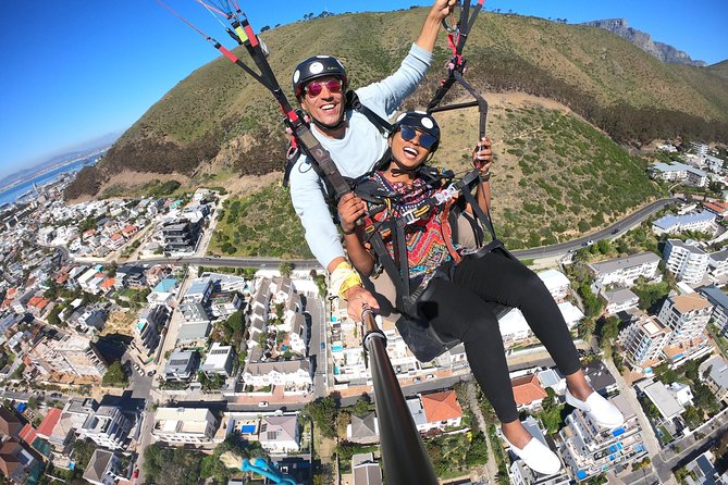 Tandem Paragliding in Cape Town - Why Signal Hill Is Such a Good Launch Point