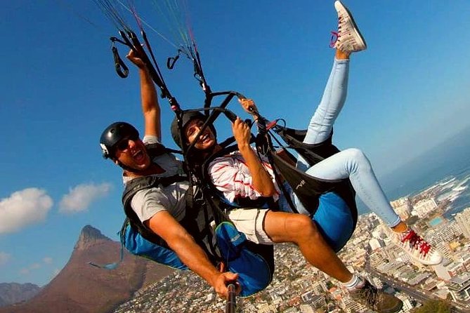 Tandem Paragliding In Cape Town (Icarus) - Landing and the Ride Back to the Hill