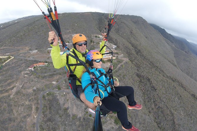 Tandem paragliding in Tenerife - Takeoff: a short run, then open air