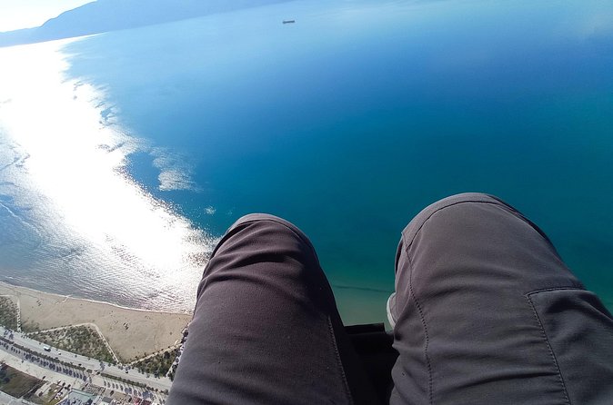 Tandem paragliding Vlore - Albania - Who will enjoy this most?