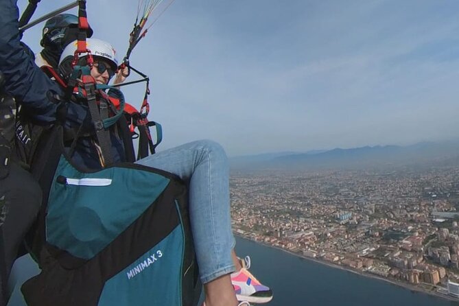 Two-seater paragliding Amalfi and Sorrento Coast Monte Faito - What the pilot handles, and what you need to do